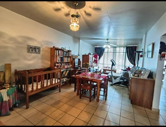 2 BEDROOM FLAT FOR SALE IN ARCON PARK